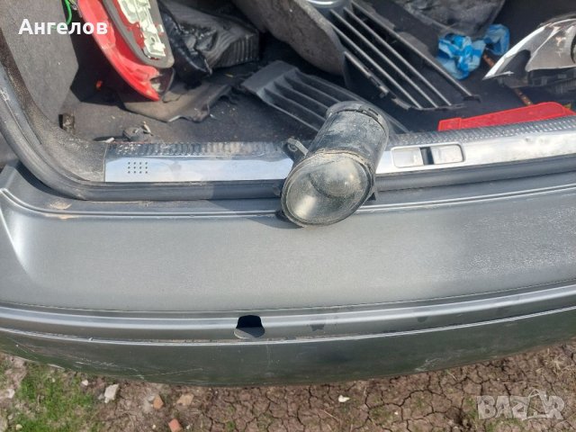 Решетка и халоген пасат б5.5, снимка 2 - Части - 39584451