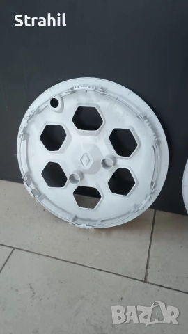 Комплект оригинални тасове 13 за Renault Twizy 403156646R 403150739R, снимка 12 - Аксесоари и консумативи - 52883471