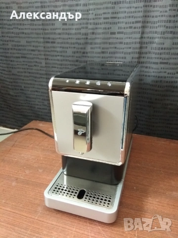 Кафеавтомат TCHIBO, снимка 2 - Кафемашини - 53733717