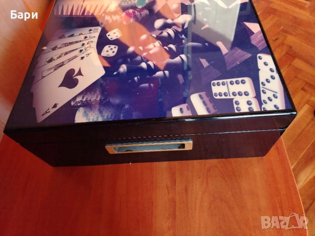 Луксозна кутия с настолни игри шах,табла,карти,домино,зарове, снимка 17 - Антикварни и старинни предмети - 52059605