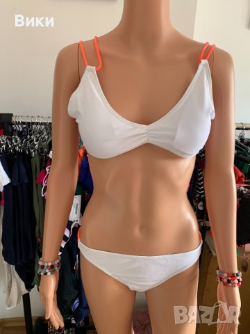 Бял бански в размер Л, снимка 2 - Бански костюми - 40158090