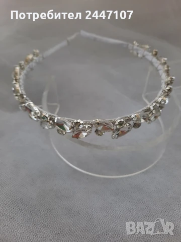 Диадема за коса