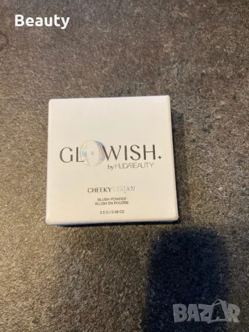 Руж за лице , снимка 3 - Декоративна козметика - 48689385