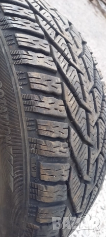 2бр. зимни гуми 215/50/17 DOT 2421, снимка 7 - Гуми и джанти - 51712423