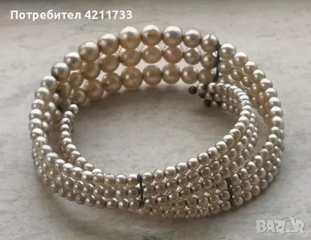 гривна от изкуствени перли Ново, снимка 2 - Бижутерийни комплекти - 48804667