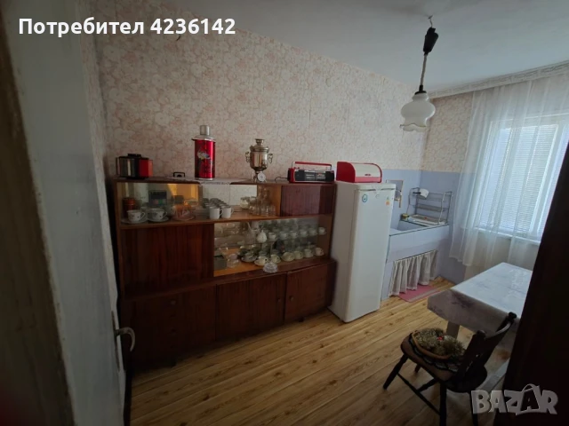 Продавам двуетажна къща в с. Пещерско, област Бургас. БЕЗ ПОСРЕДНИК!, снимка 14 - Къщи - 51226668