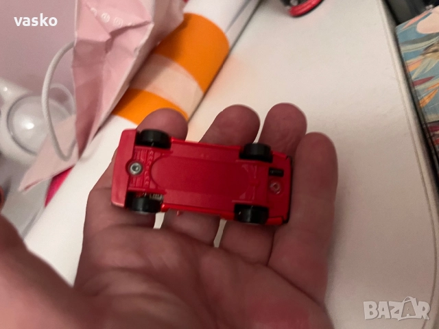 Hotwheels Escort, снимка 6 - Колекции - 52794525