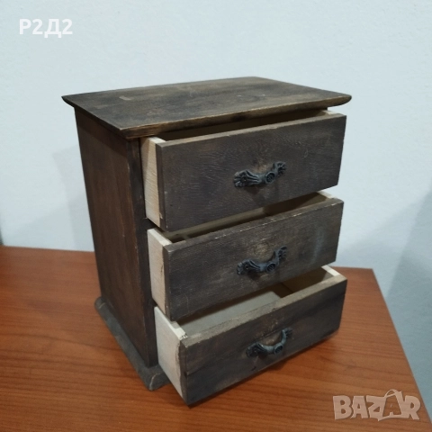 Старо малко скринче за бижута, снимка 2 - Други ценни предмети - 52586879