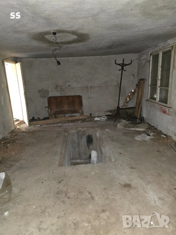 Продавам къща в с. Сушица с 1.2 gka двор и гараж, снимка 16 - Къщи - 53454907