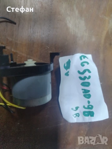 различни видове електро мотори за аудио уредби и касетачни декове , снимка 2 - Други - 51123477