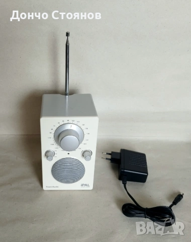 Чудесно малко радио Tivoli Audio iPal HENRY CLOSS