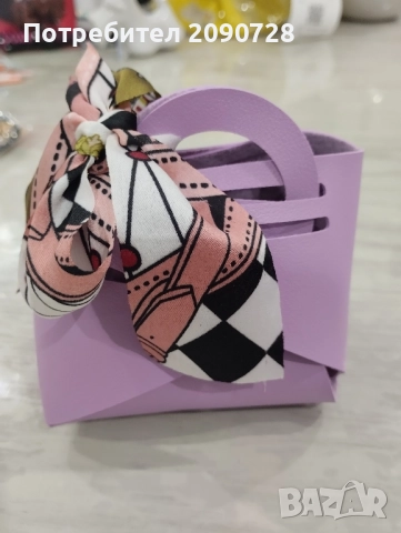 Нови колиета , снимка 10 - Колиета, медальони, синджири - 51842823