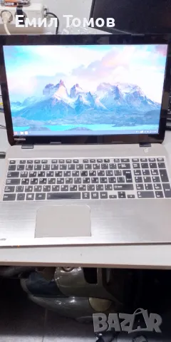 Лаптоп Toshiba M50D-A с Линукс Минт