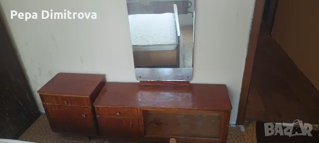 Подарявам мебели