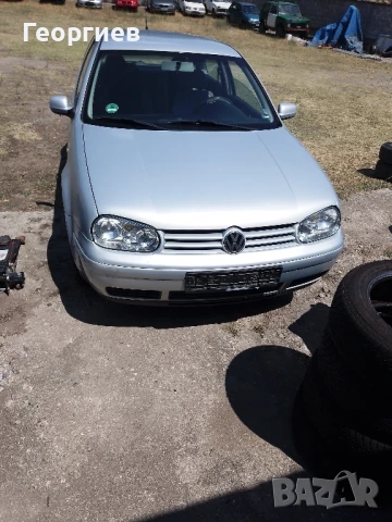 преден капак Фолксваген голф 4 сив металик 