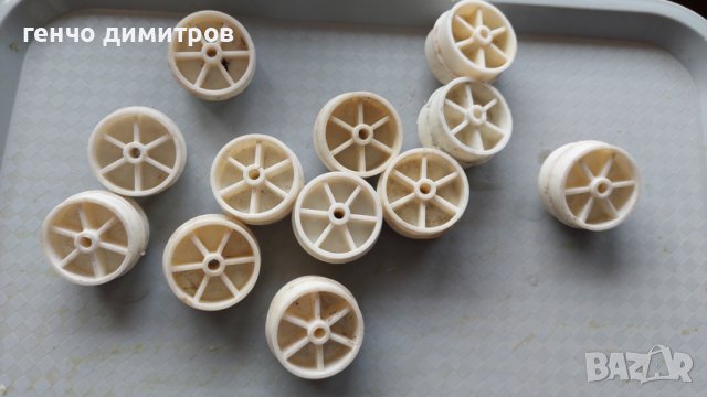 пластмасови ролки , снимка 1