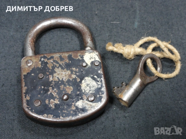 СТАР РЕТРО КАТИНАР С КЛЮЧ, снимка 2 - Антикварни и старинни предмети - 53022469