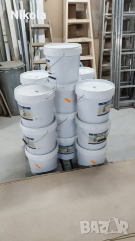 АКВАКРИЛ  боя за дърво, метал и бетон AQ-16,  Акрилатна черна RAL 9005, снимка 8 - Бои, лакове, мазилки - 40822493