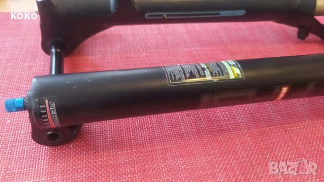 Вилка въздушна RST First 27.5, снимка 2 - Части за велосипеди - 44435315