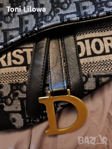 Dior дамска чанта , снимка 2 - Чанти - 56139919
