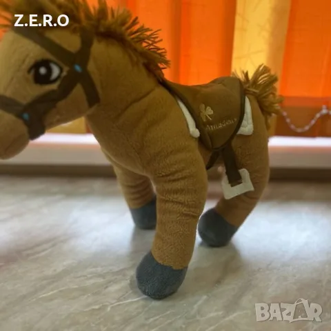 Плюшен стоящ кон Амадеус като ново, 34 см от Bibi & Tina, снимка 3 - Плюшени играчки - 56119583