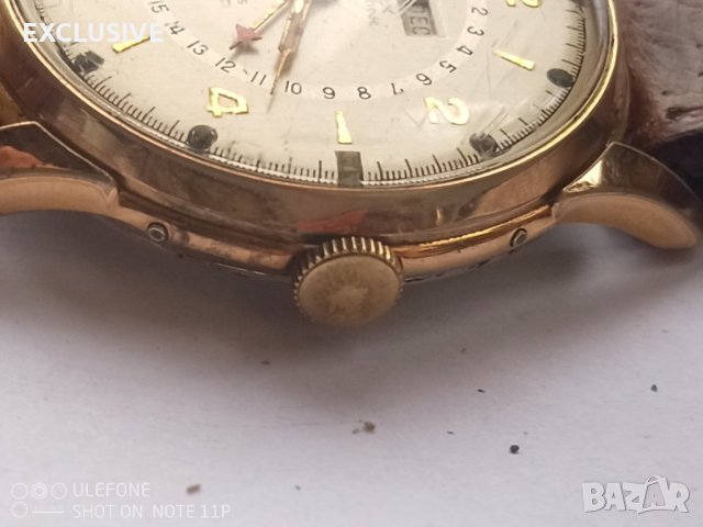Швейцарски Часовник Dulux triplay - 1960 Ден, месец, дата, снимка 3 - Мъжки - 41020696
