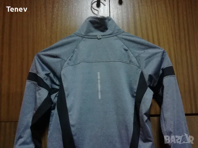 Nike Running Element Shield оригинално дамско яке горнище спортно размер XS, снимка 3 - Спортни екипи - 49214847