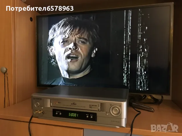 Музикална видеокасета VHS