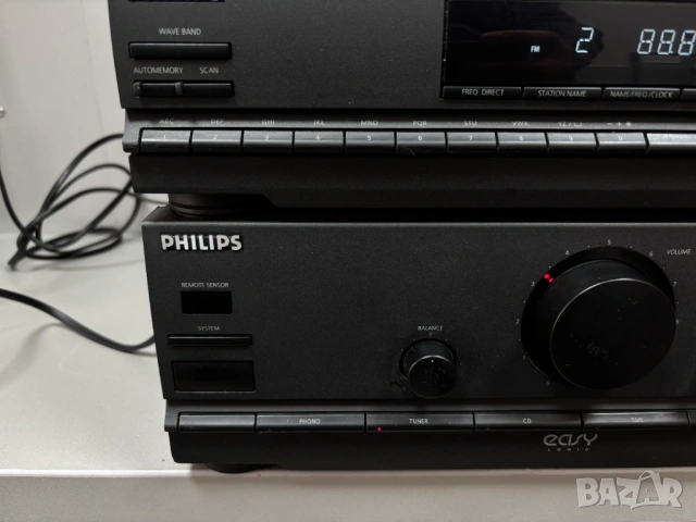 Hi-Fi стерео система на Philips /грамофон, тунер и усилвател/, снимка 2 - Аудиосистеми - 53505045