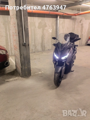 Продавам Yamaha Xmax 300, снимка 3 - Мотоциклети и мототехника - 53822721