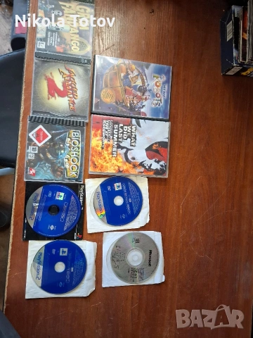 Продават се дисковете от снимките. 