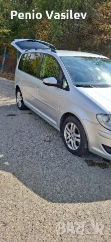 vw touran 1.9 TDI 105, снимка 4 - Автомобили и джипове - 51971464
