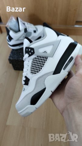 Безплатна Доставка Nike Air Jordan 4 Retro Military Black White Panda Размер 39 Кецове Обувки, снимка 3 - Кецове - 40210816