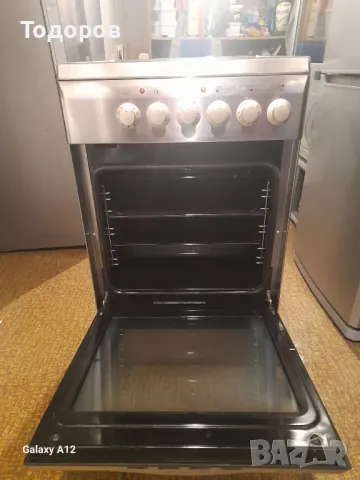 Готварска печка от INOX, керамичен плот 50 см ширина и фурна с вентилатор Gorenje EC 734 E , снимка 3 - Печки, фурни - 48262056