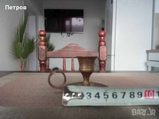 Продавам малък,старинен свещник., снимка 3 - Колекции - 39881642