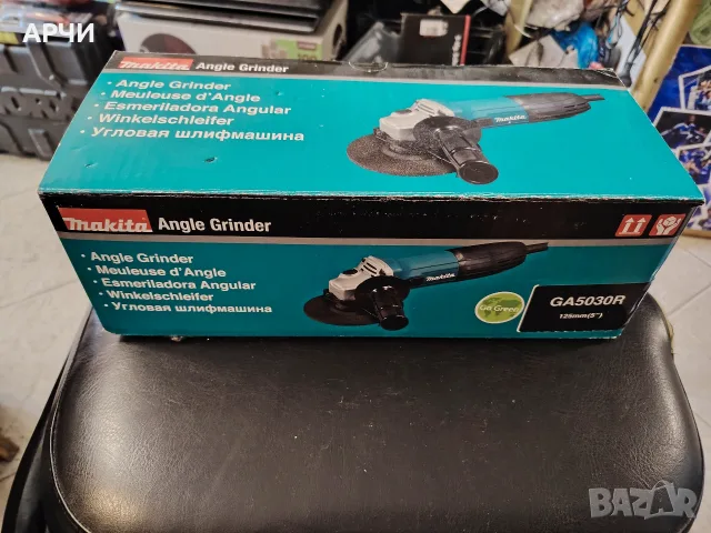 ЪГЛОШЛАЙФ MAKITA GA5030R 125 мм, 720 W Makita Germany, снимка 4 - Ъглошлайфи - 56254153