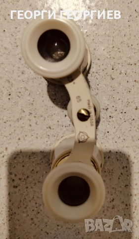 театрален бинокъл