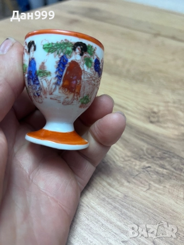 Чаена чаша и яйчена чашка от японски порцелан, снимка 2 - Антикварни и старинни предмети - 52824265