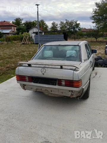 Мерцедес 190 Mercedes W201 на части , снимка 2 - Автомобили и джипове - 56187356