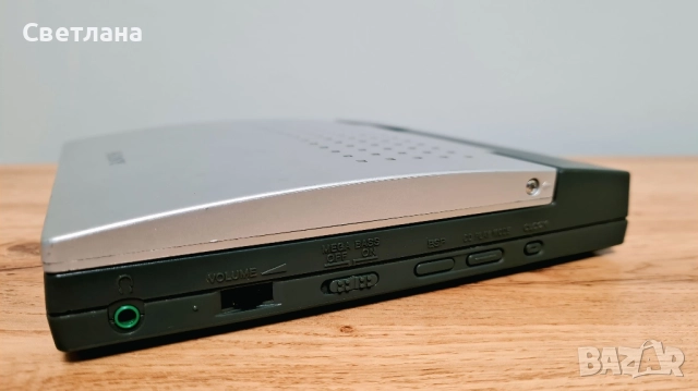 Sony icf-CD2000S, снимка 8 - Радиокасетофони, транзистори - 51748685