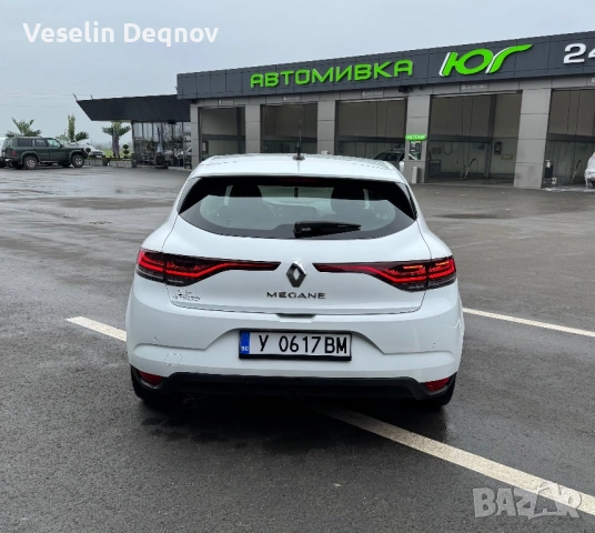Renault Megane 1.5 Blue DCI, Facelift, снимка 4 - Автомобили и джипове - 53458390