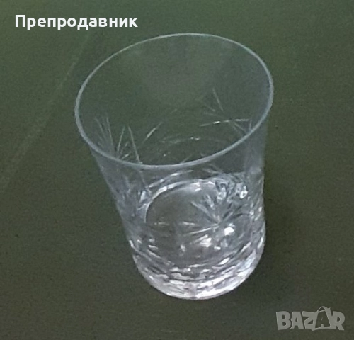 Търся стари кристални чаши (шлифован кристал)