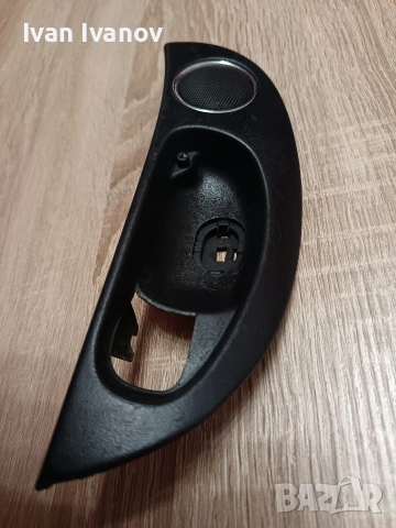 Конзола дясна за Алфа Alfa 147 и ГТ GT с пищялка тонколона говорител. , снимка 13 - Части - 53712641