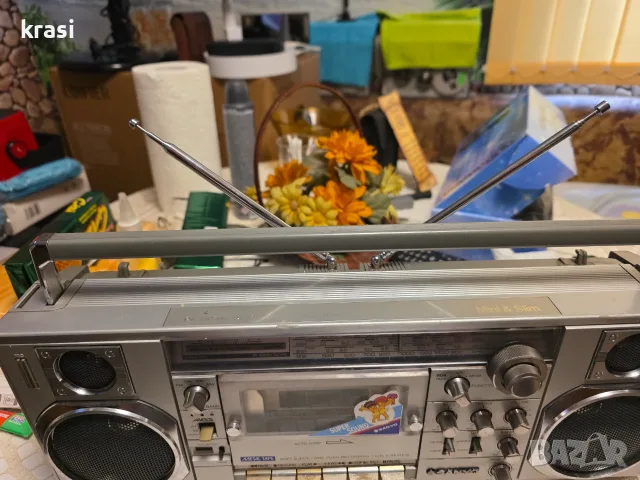 SANYO 7900K РАДИО КАСЕТОФОН, снимка 3 - Радиокасетофони, транзистори - 56231841