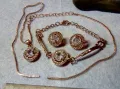 НЕЖЕН ПОЗЛАТЕН БИЖУТЕРИЕН АРТ КОМПЛЕКТ ГРИВНА ОБЕЦИ и КОЛИЕ с ФАСЕТИРАНИ ИСКРЯЩИ ЦИРКОНИ 48763, снимка 9