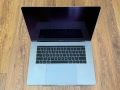 15.4' Core i7 Apple MacBook Pro Mid 2017 TouchBar 16GB RAM/256GB SSD/Radeon Pro 555/Бат 6ч, снимка 3