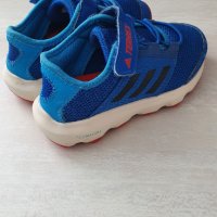 Обувки Adidas TERREX, снимка 6 - Детски обувки - 40368003
