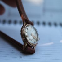 Швейцарски дамски часовник  ''Cortebert'' 17 камъка, снимка 8 - Дамски - 41435501