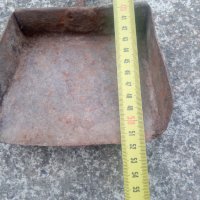 Стара желязна лопатка за огнище, снимка 2 - Антикварни и старинни предмети - 41644861