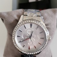 дамски часовник Guess W1280L 1, снимка 1 - Дамски - 42375902